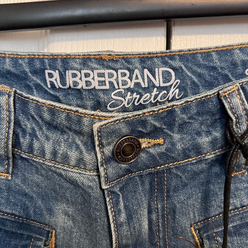 Rubberband Denim - Denim Pocket Detail Women's Shorts size 26 or 3/4 - Picture 4 of 8